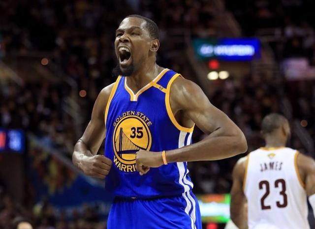 引起了篮球 引起了篮球