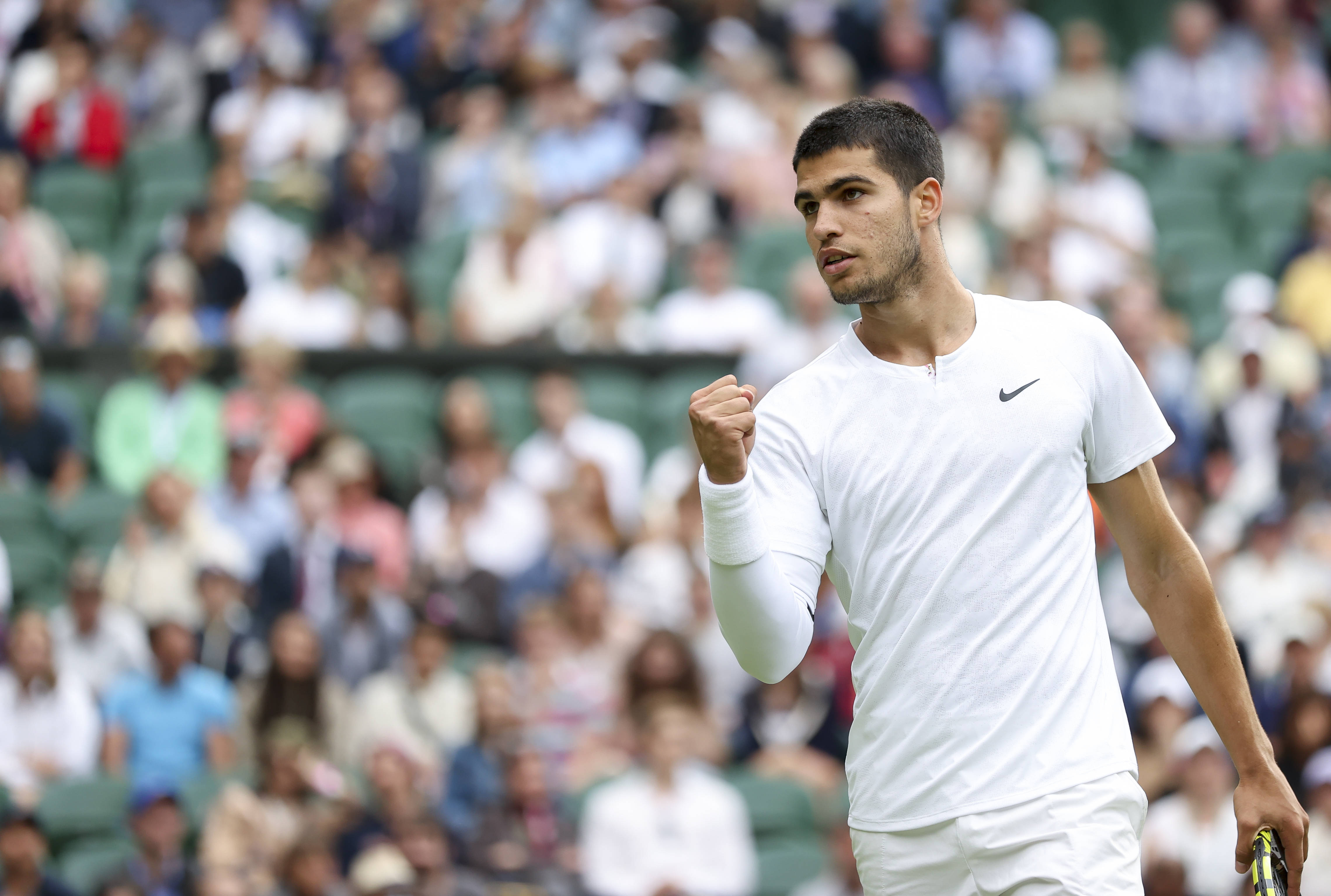 但亚足联仍 但亚足联仍