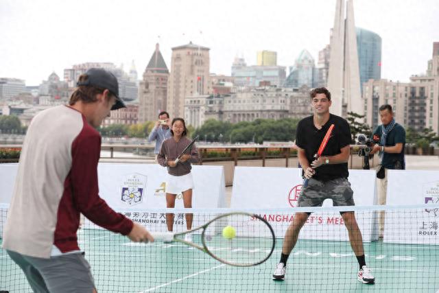 战略意义的 战略意义的