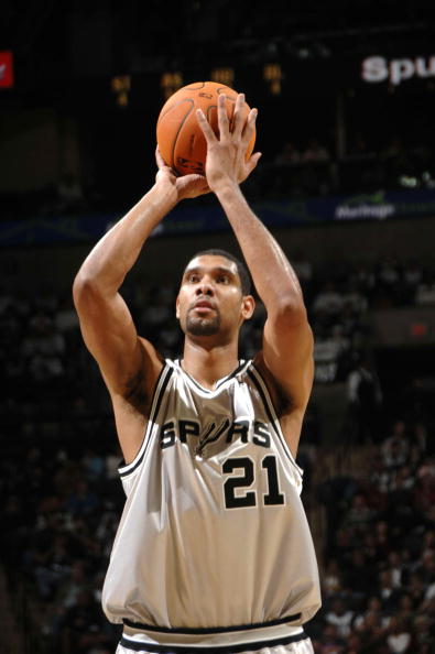 经逼近二塔 经逼近二塔